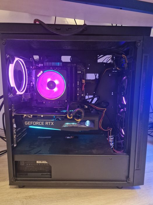 Vand PC AMD Ryzen 3800x / RTX 3070 AORUS MASTER / 16GB DDR4 / RGB