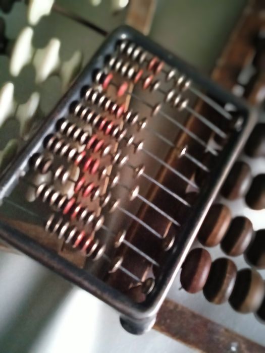 Счеты механические СССР 1960-х г. предтеча современных  калькуляторов