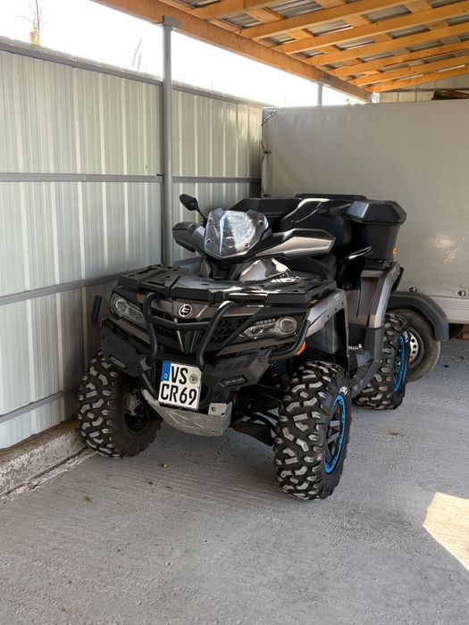 CF Moto 1000 Overland