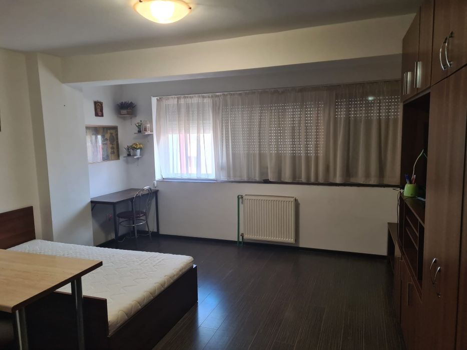 Garsoniera la BN langa Lidl Baba Novac la BN  cu loc de parcare