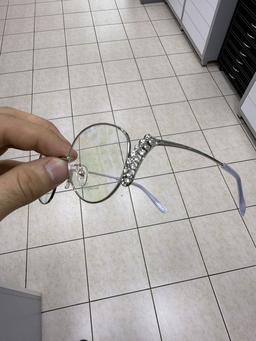 Стильная оправа от Chopard