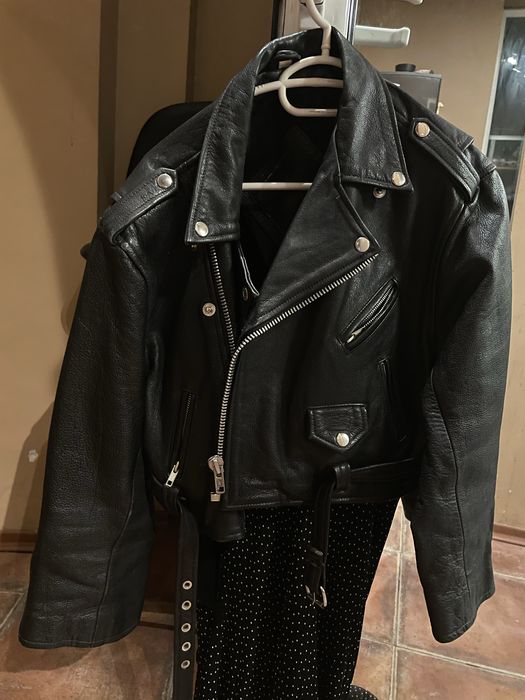 Кожено Черно Яке