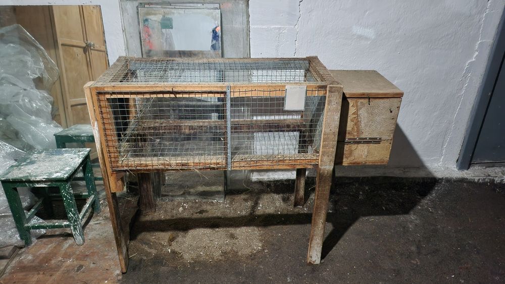 Продам клетку для кроликов