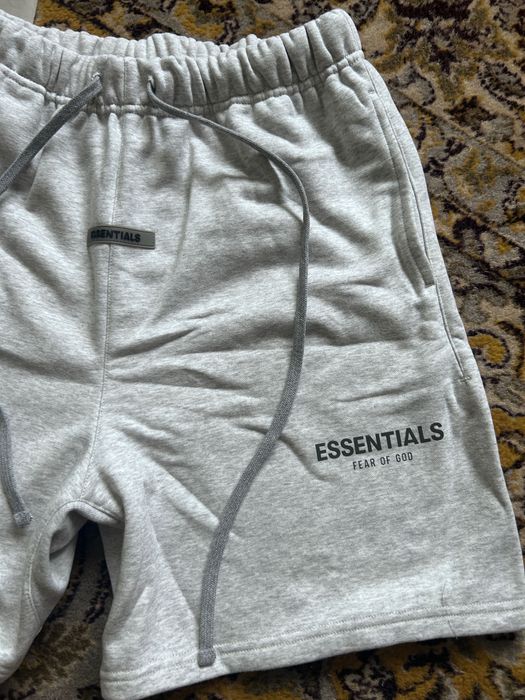 VAND Essentials FOG Shorts