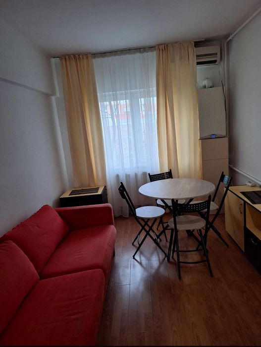 Închiriez apartament 2 camere