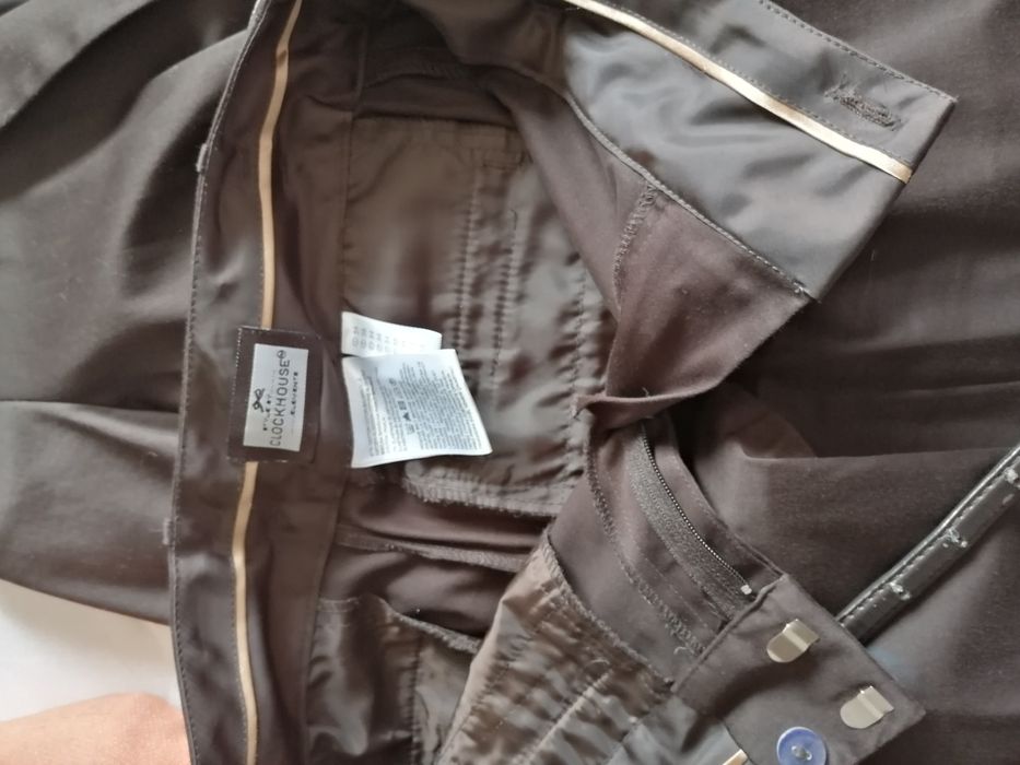 Costum dama maro C&A