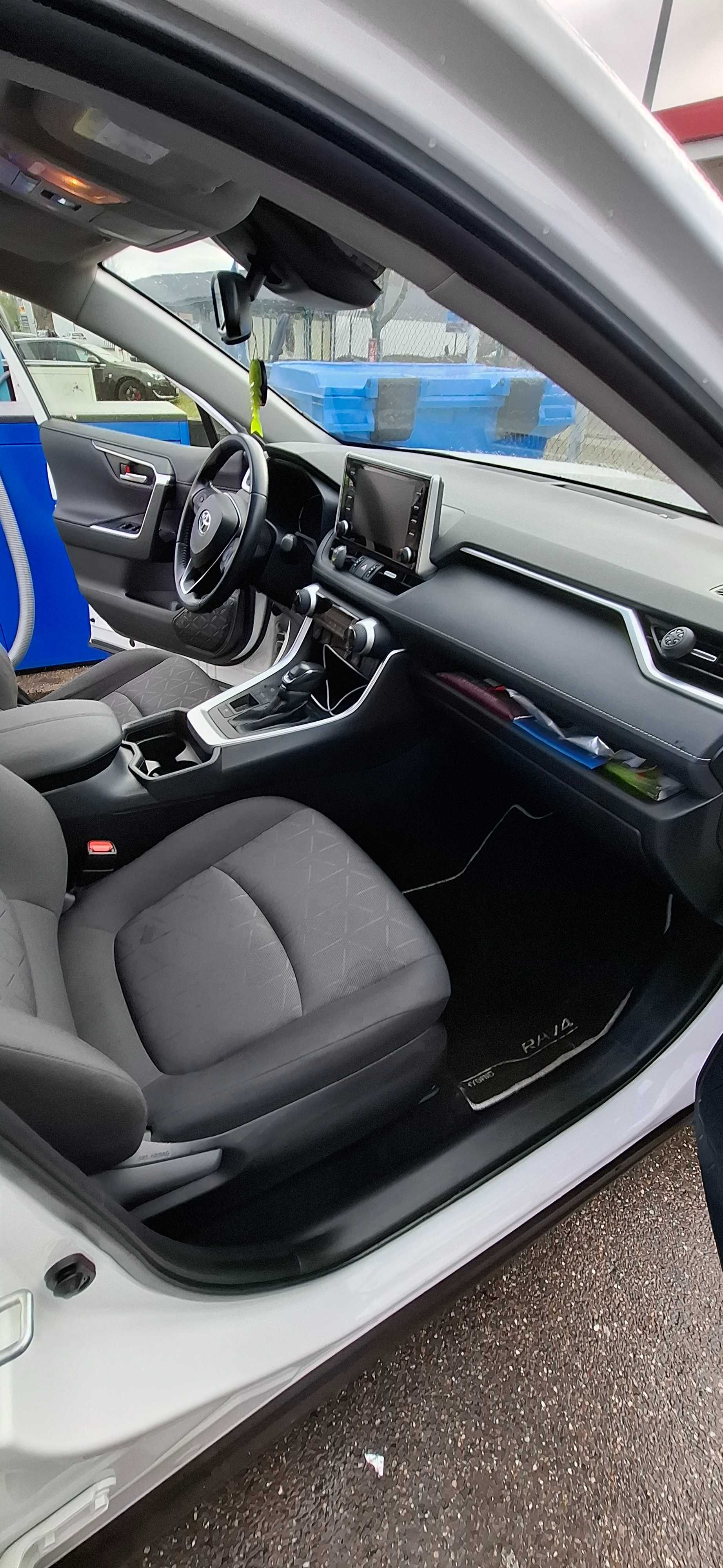 Toyota rav4 hibrid