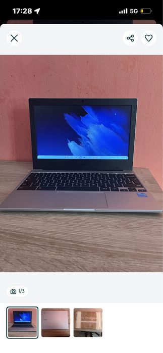Leptop galaxy chromebook go