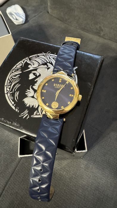 Дамски часовници Emporio Armani/  Versace Versus