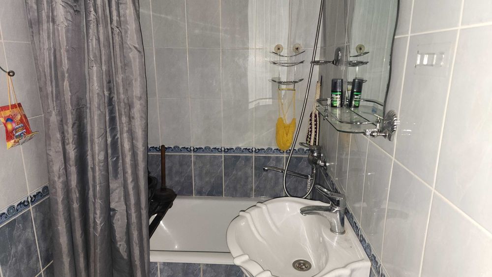 4 xonali uy arendaga beriladi