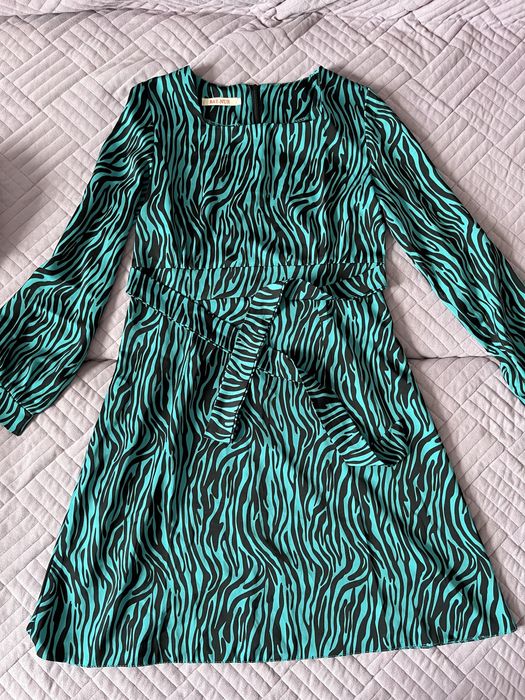 Продам женскую одежду