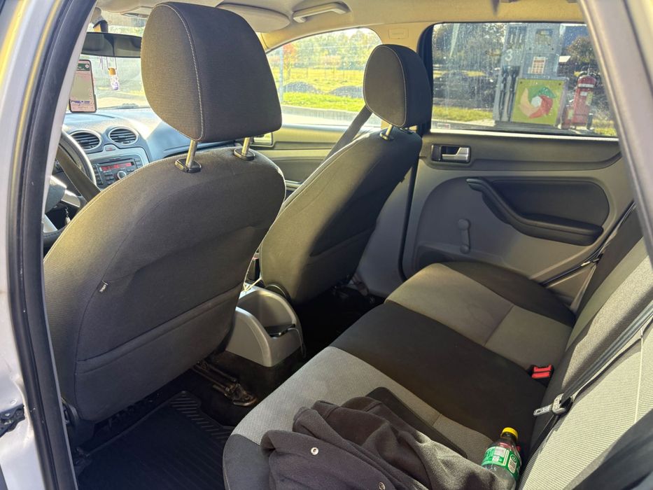 Ford focus  2010