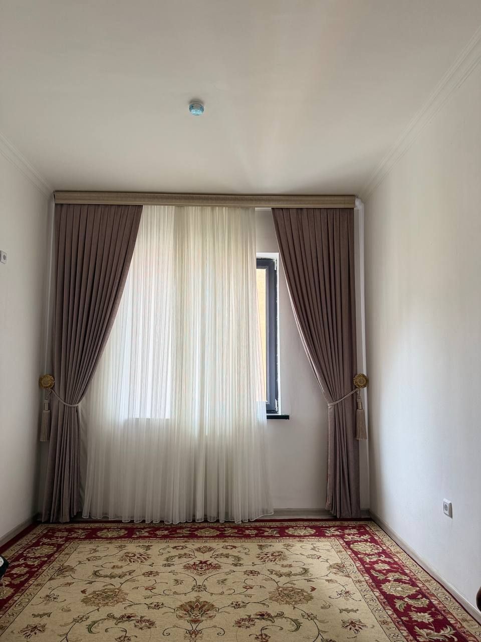 Sergili yangi darxon 2³ qilingan kvartera
