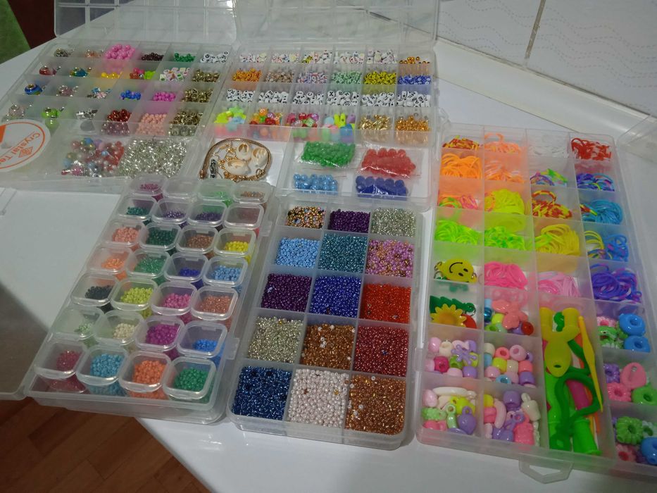 Наборы для творчества из бисера б/у