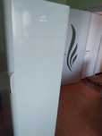 Congelator Indesit cu 7 sertare
