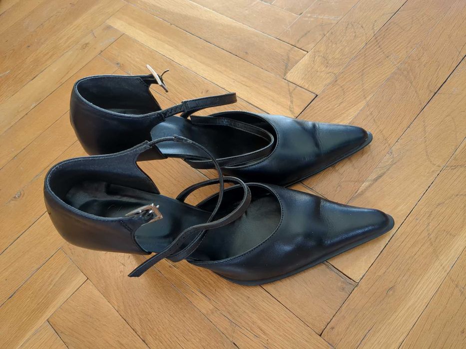 Дамски обувки много запазени