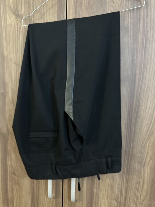 Дамски панталон с висока талия