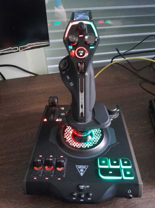 Simulator de zbor Turtle Beach VelocityOne Flightdeck