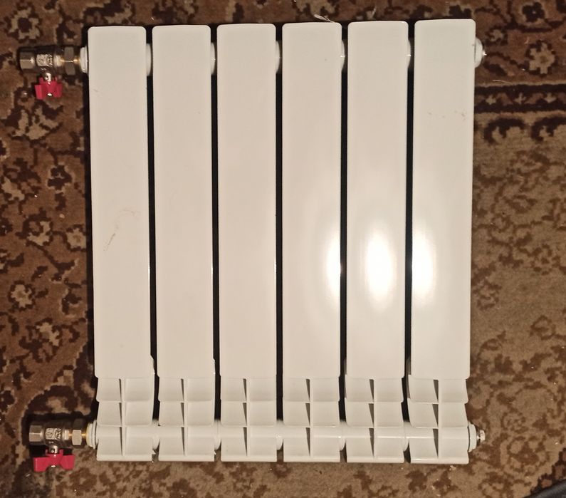 Би металлические радиаторы с со остальным сердечником