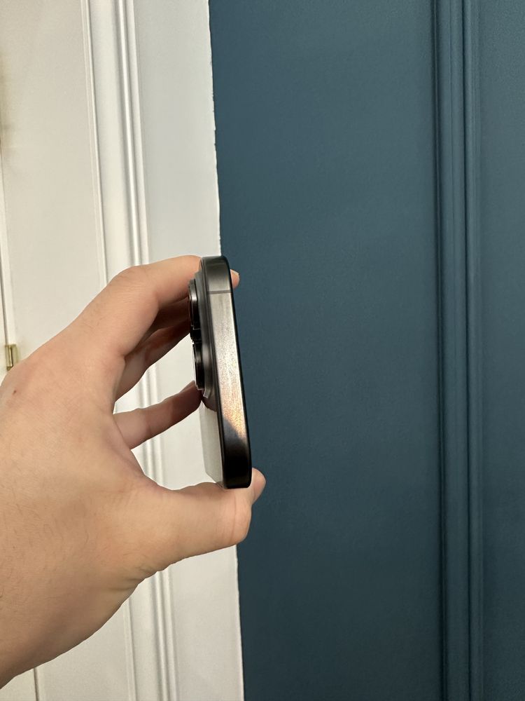 Iphone 16 pro max 9sikl