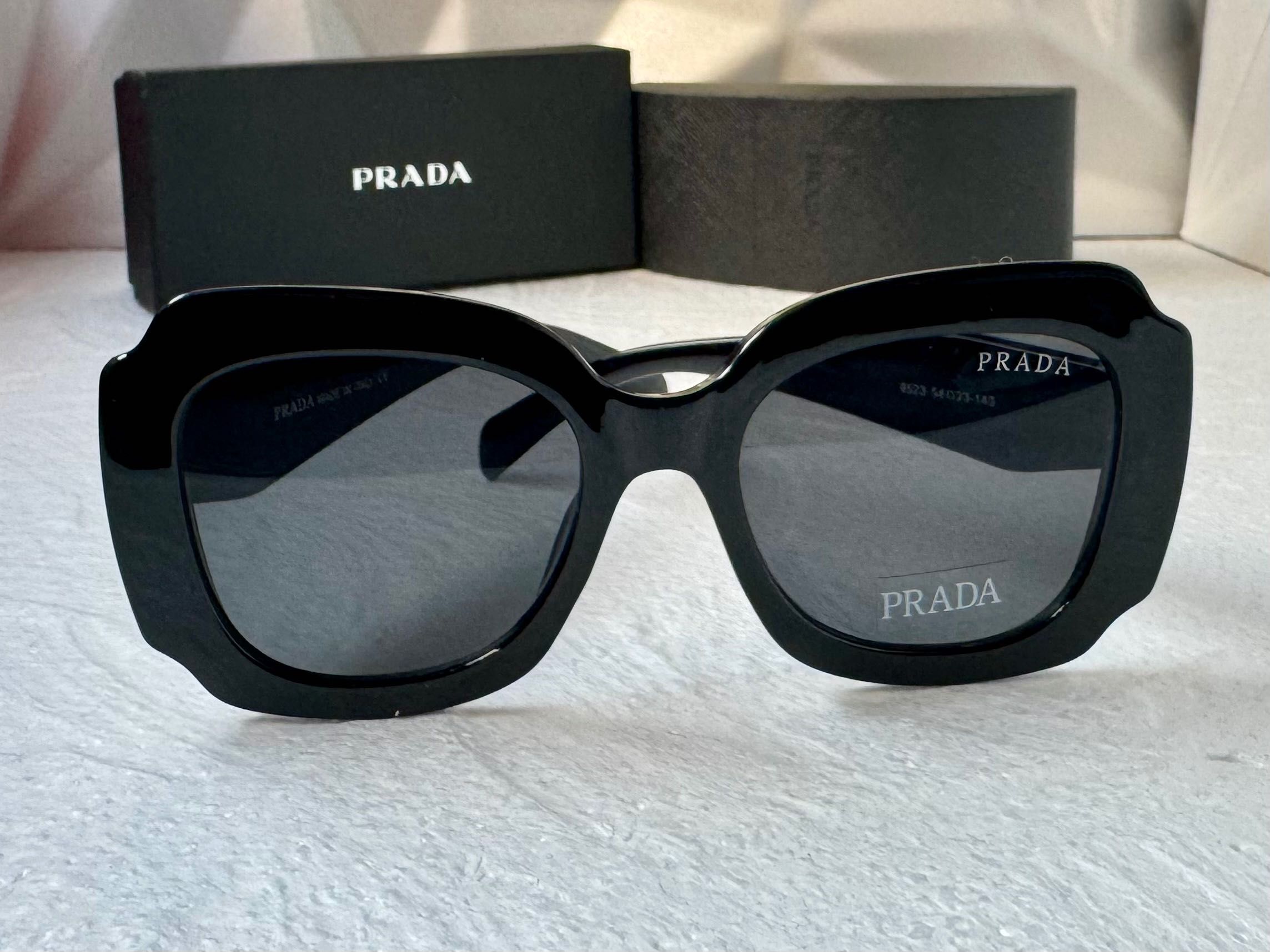 Ochelari de soare Prada pătrat pentru femei