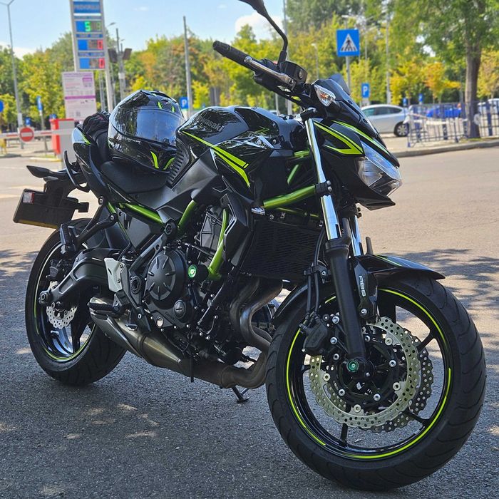 Vand Motocicleta Kawasaki Z650 Naked 2020