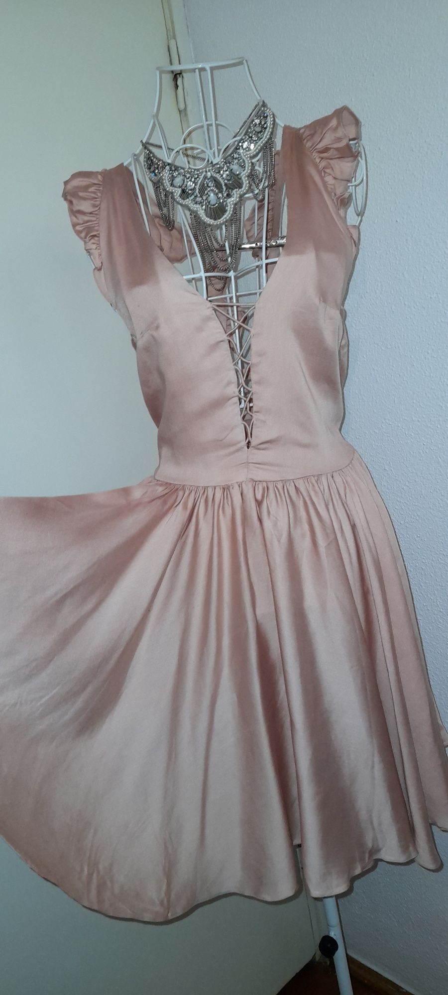 Rochie Cevelli rose nude