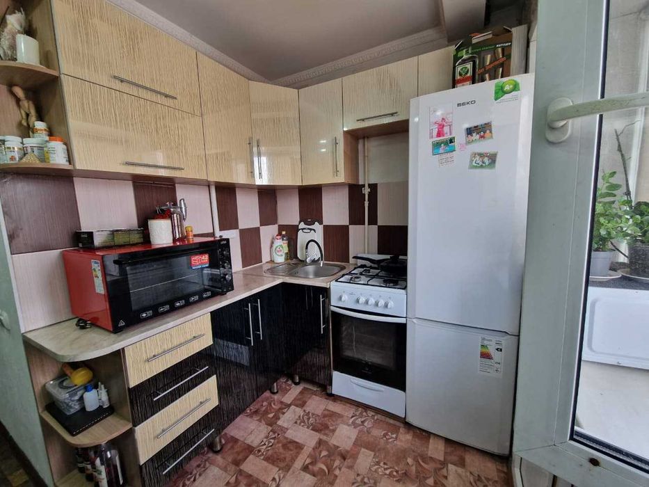 продам квартиру КСК район 4 школы