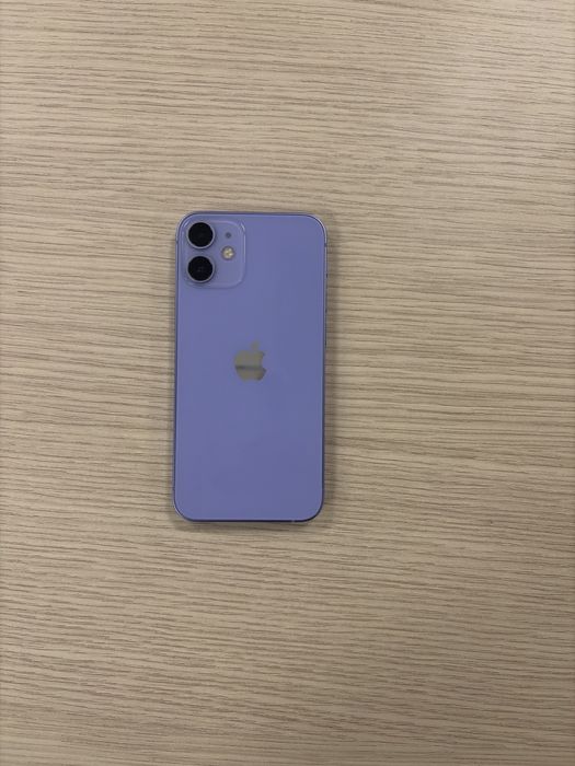 Iphone 12 mini violet