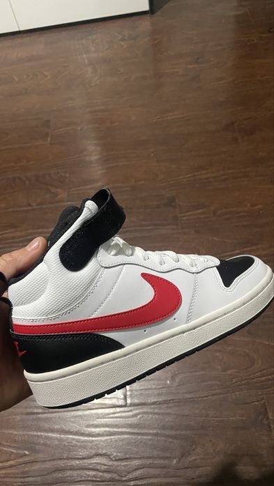 Adidasi nike marimea 38