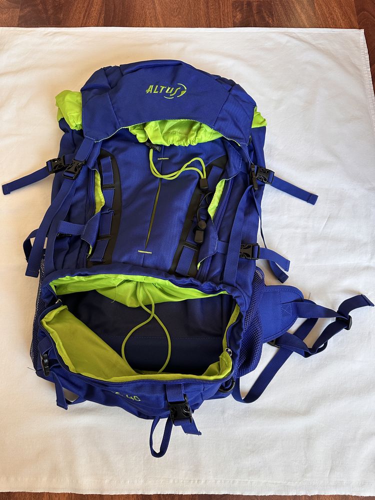 Rucsac,geanta voiaj,drumetii,Pacsafe Travelsafe X25-Altus Pirineos 40