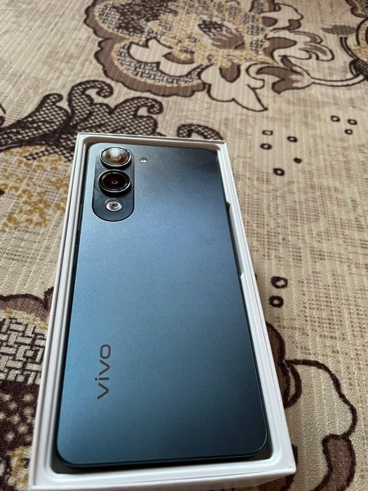 Телефон Смартфон Vivo Y04 128 ГБ Green