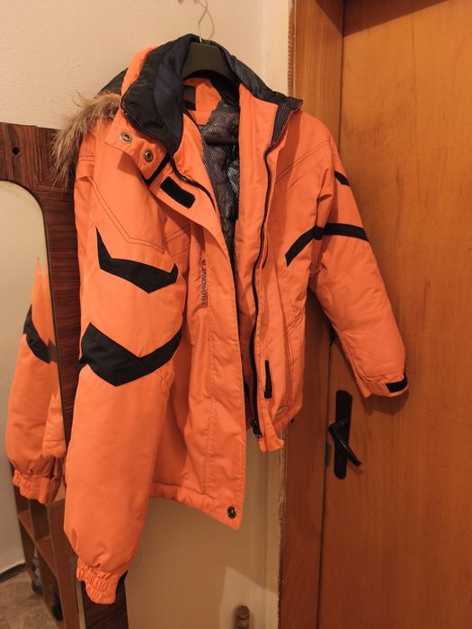 Зимно дамско яке Л размер,оргинално