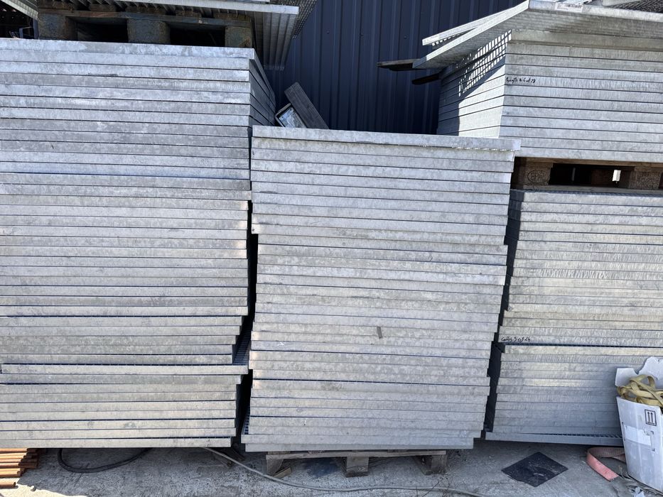 Gratare metalice zincate 1300