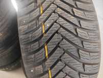 2бр.зимни гуми 225/45/17 Nokian