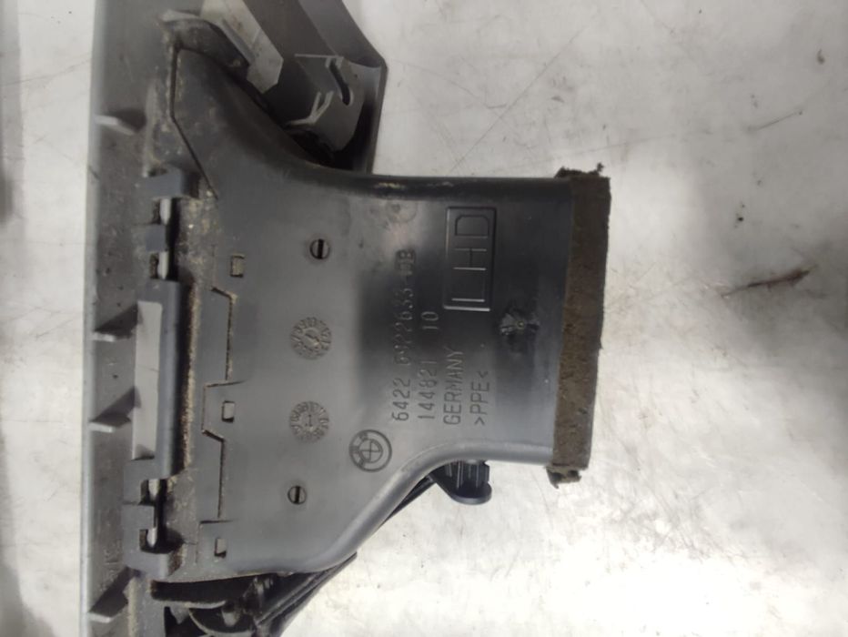 Grila ventilatie 6422 6922633 BMW Seria 3 E90  [din 2004 pana  2010]