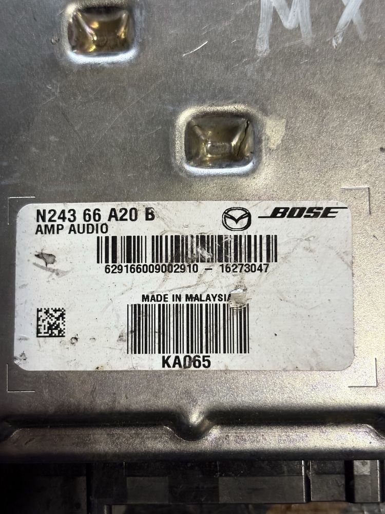 Mazda MX-5 Mazda 3 2017 година Усилвател Bose