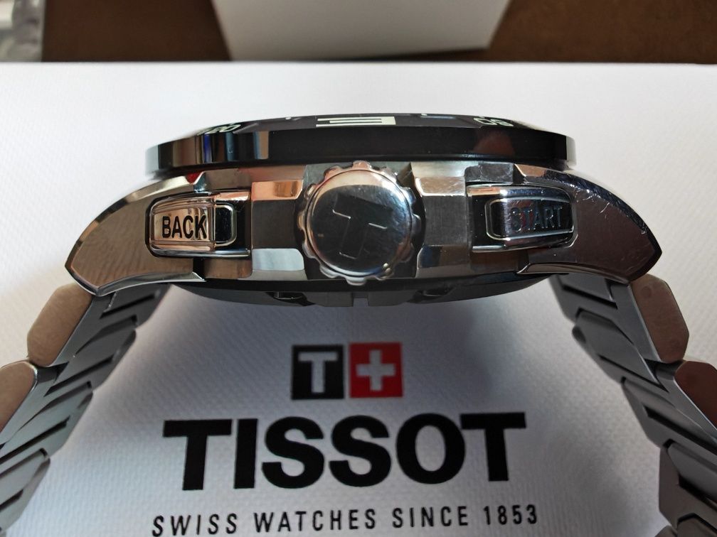 Tissot T-Touch Connect Solar Titanium