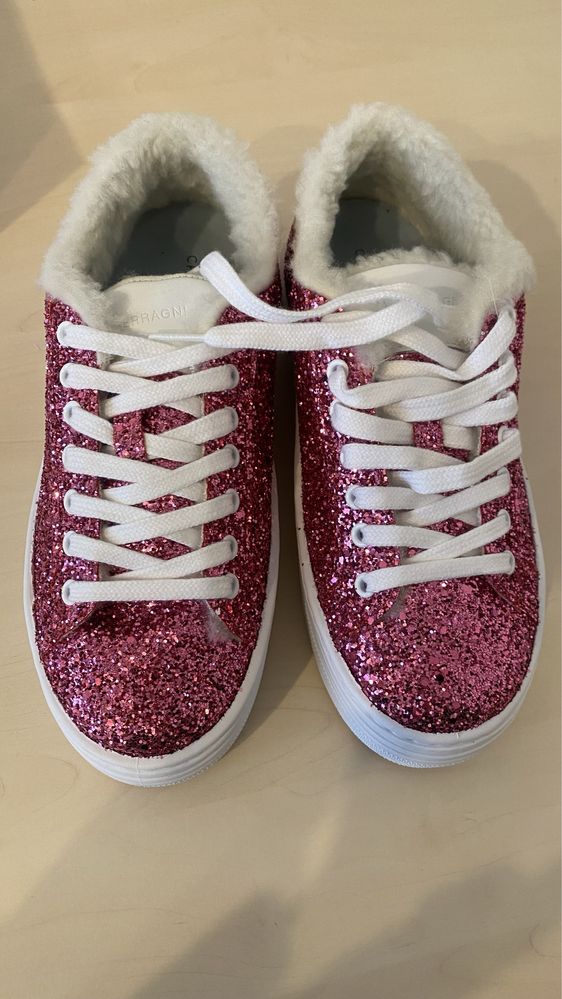 Sneakers  imblaniti originali Chiara Ferragni