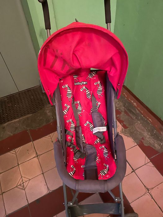 Прогулочная коляска