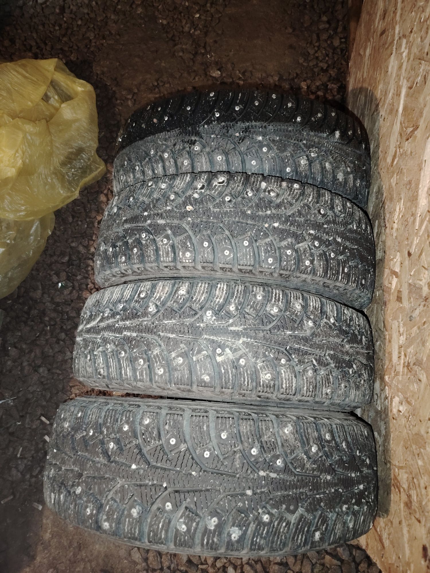 Nokian NORDMAN 7 Продам свежую зимнюю резину