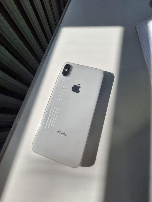 Айфон хс макс 256гб 74акб