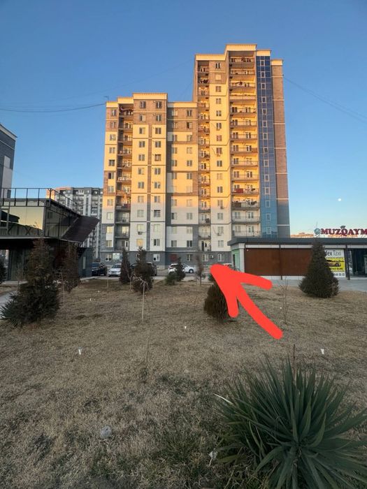 Продается квартира Под бизнес адрес:массив Карасув ор.Буюк супермаркет