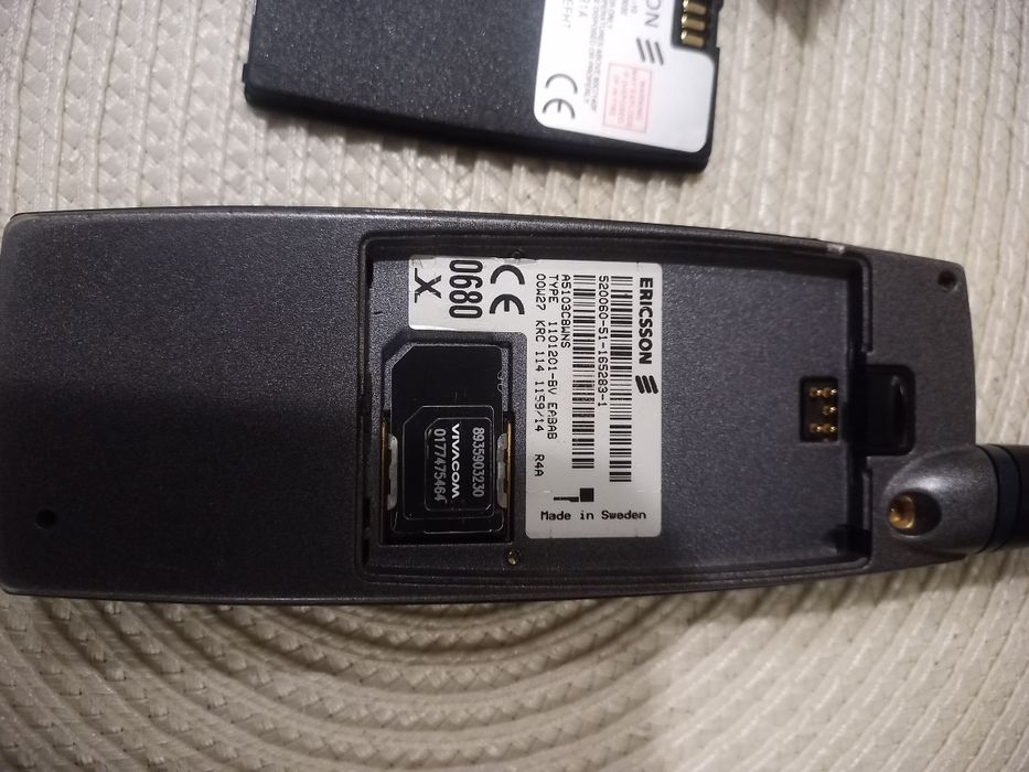 Ericsson- R320s..