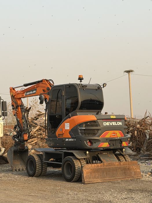 Экскаватор Хизмати !!!