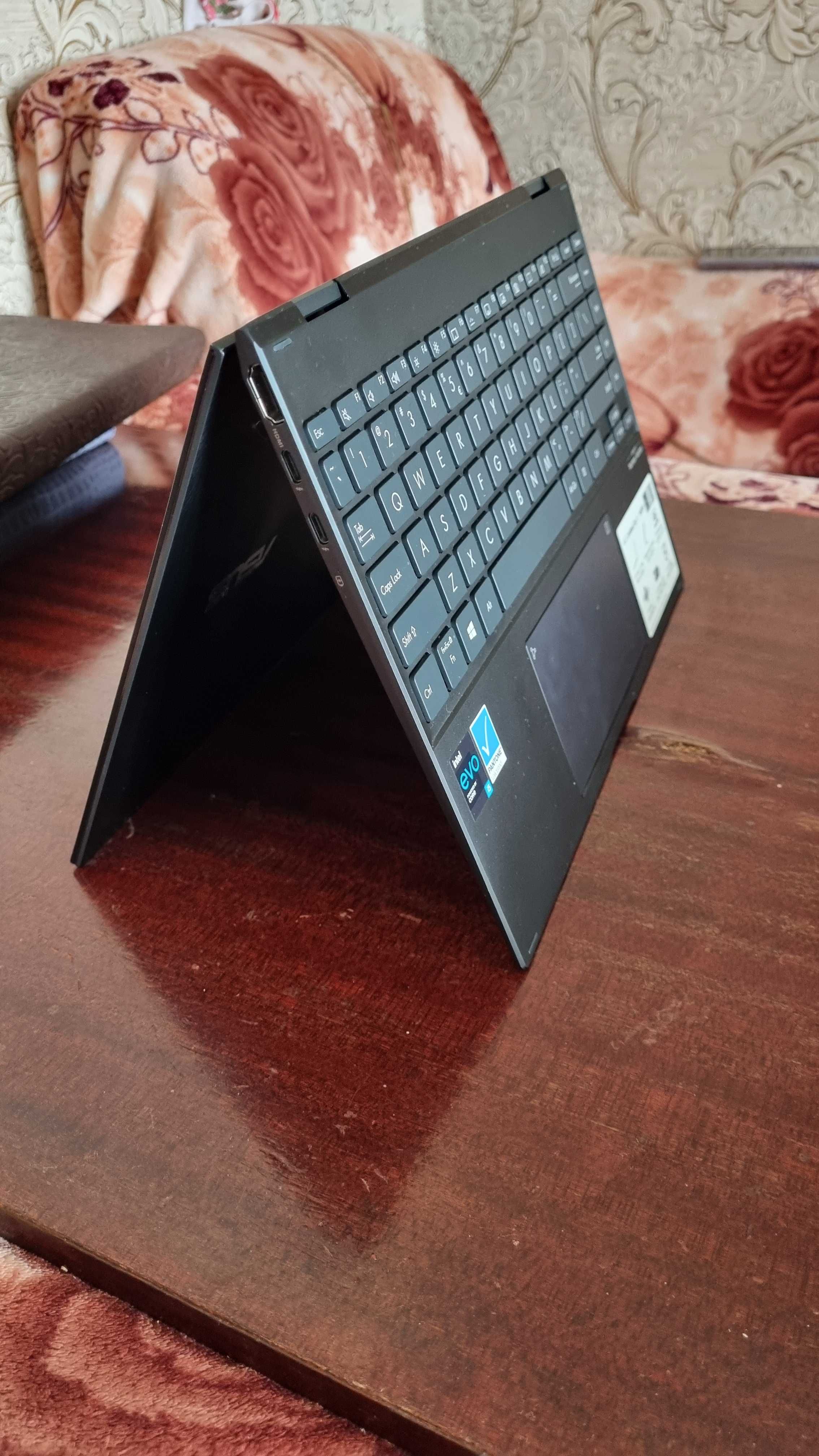 Asus Flip13 zenbook