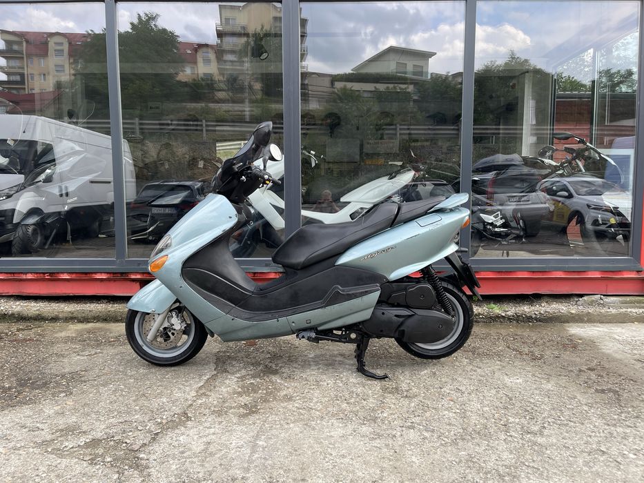Scuter Yamaha Majesty 125 cc Inmatriculat