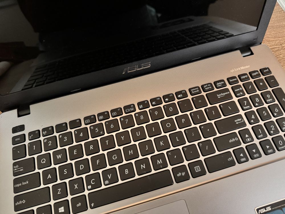 Laptop Asus functional