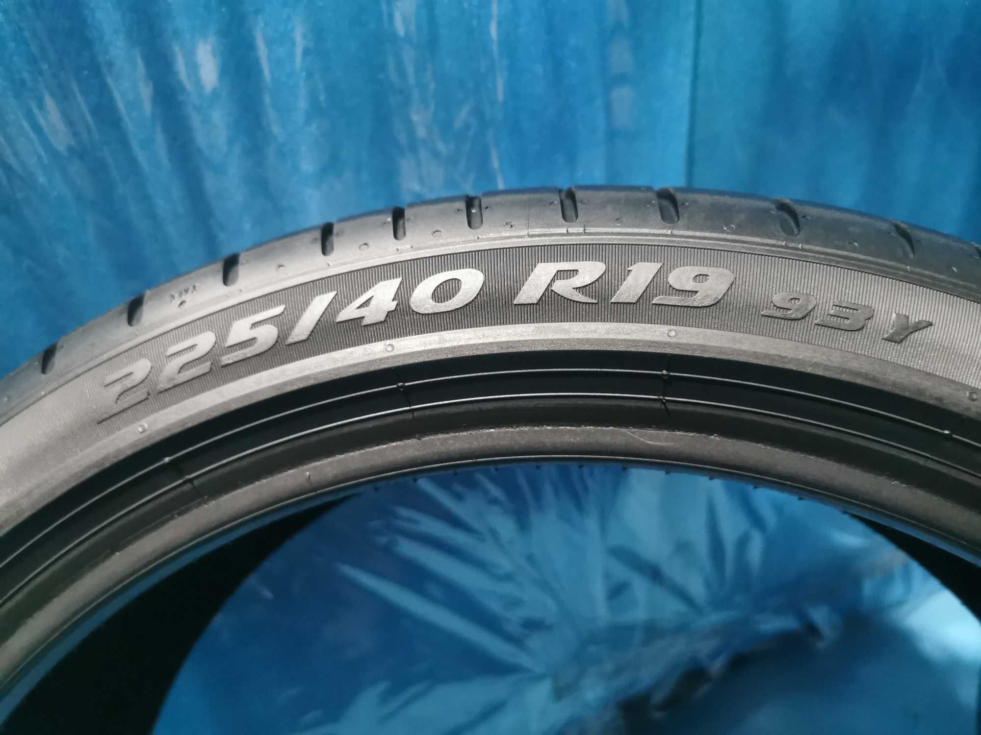 225 40 19 - 255 35 19 pirelli runflat 4 buc