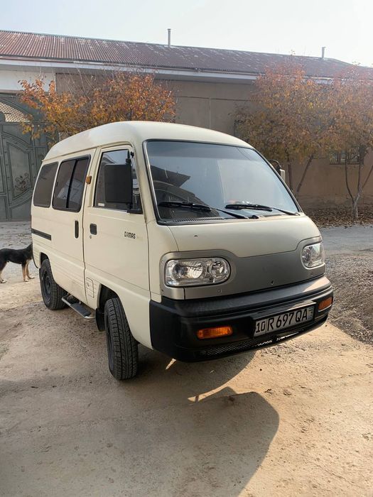 Дамас сотилади газ бензин.Год 2009